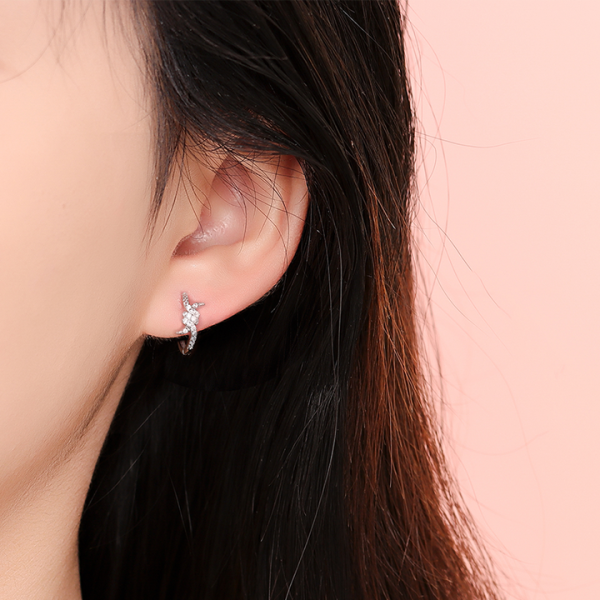Minimalist 925 Sterling Silver Large Twisted Cubic Zircon Korean Designer Fashion Fine Jewelry Gold Plated Hoop Earrings Women