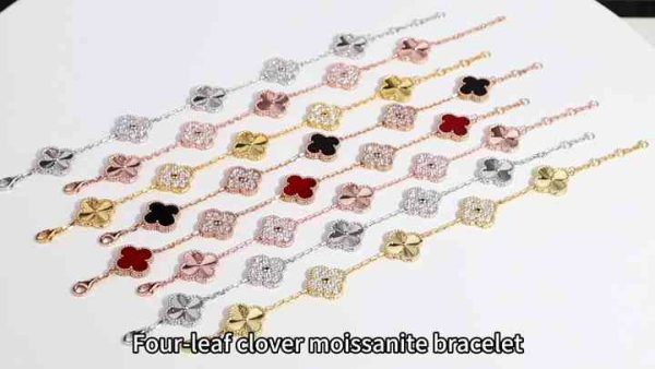 Vintage Four Leaf Clover 925 Sterling Silver Adjustable Bracelet with Moissanite and Gold Plated Chain