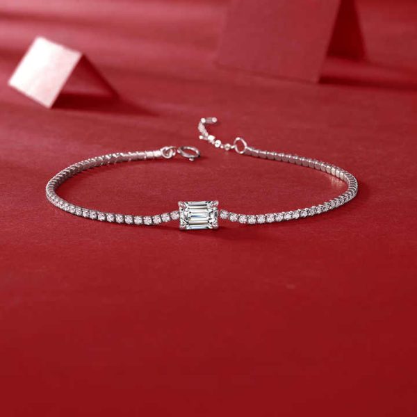 Custom Simple Fashion Jewelry 925 Sterling Silver Tennis Bracelet Emerald Cut 1CT VVS D Moissanite Adjustable Bracelet for Women