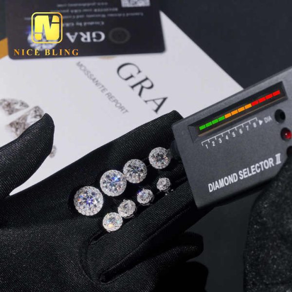 Full Range of Size Trendy Hip Hop Jewelry Bezel Setting Ear Studs 925 Sterling Silver VVS Moissanite Stud Earrings for Women