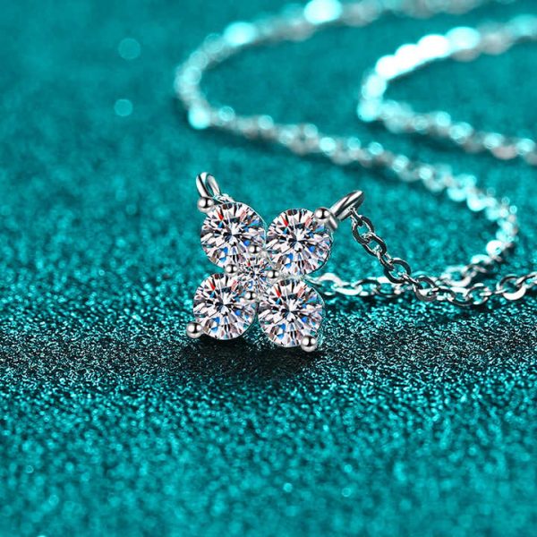 Fine Jewelry S925 Silver Diamond Chain Necklace Flower Pendant Necklaces for Women