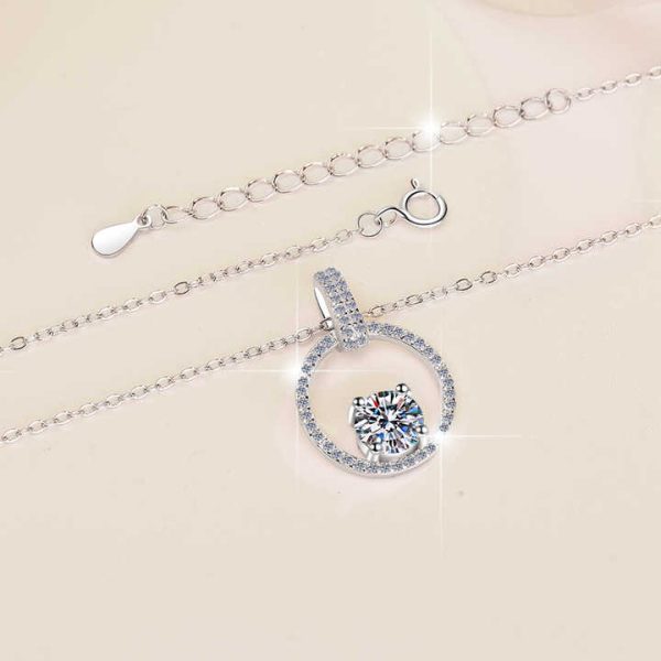 Fashion Jewelry Luxury Designer Classic VVs1 1CT Diamond Moissanite 925 Sterling Silver Women's Pendant Necklace Jewelry