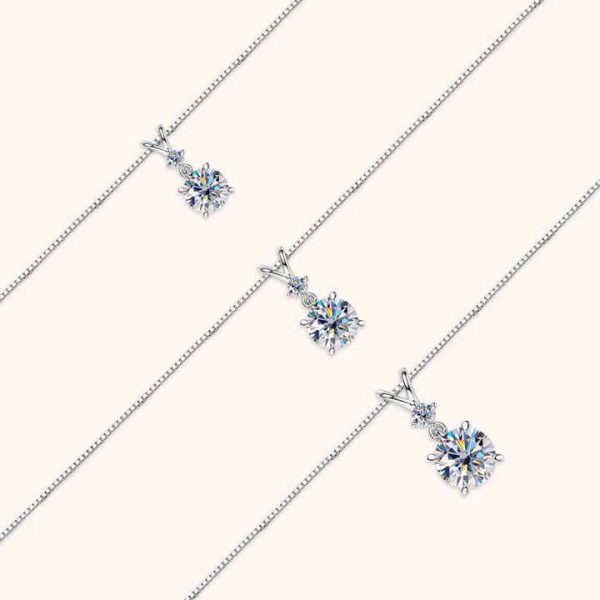 Fashion Round Cut 6.5mm 1.0ct Moissanite S925 Sterling Silver Heart Shape Four Claw Two-stone Pendant Necklace Women's Jewelry