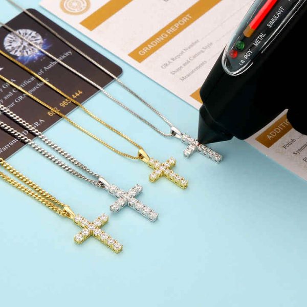 Stunning Moissanite Diamond Cross Christian Pendant S925 Sterling Silver Cross Faith Religious Jewelry Present for Men Women