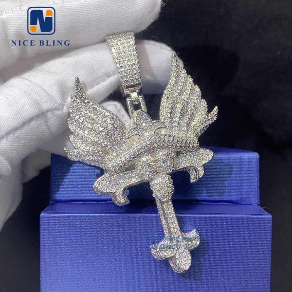 Hip Hop Jewelry Mens Iced Out Custom Designer Pendant 925 Sterling Silver VVS Moissanite Diamond Cross Pendant