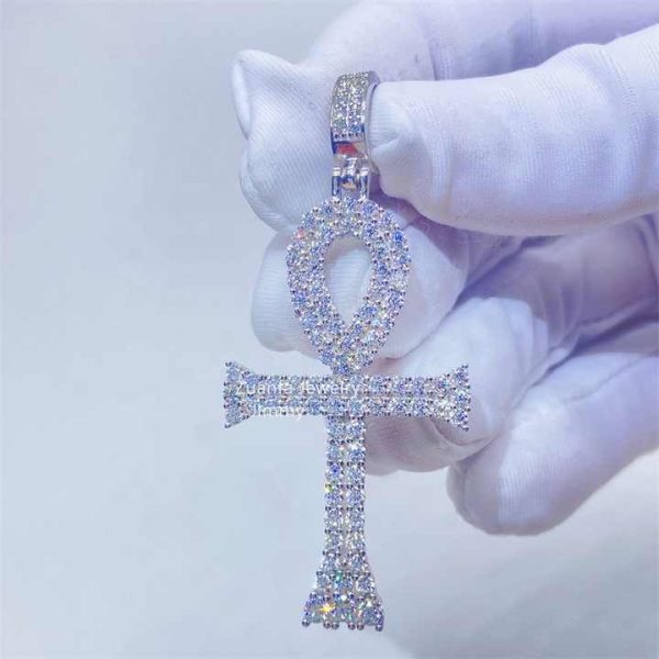 Iced Out Ready to Ship in Stock 925 Sterling Silver Moissanite Diamond Pendant Charm