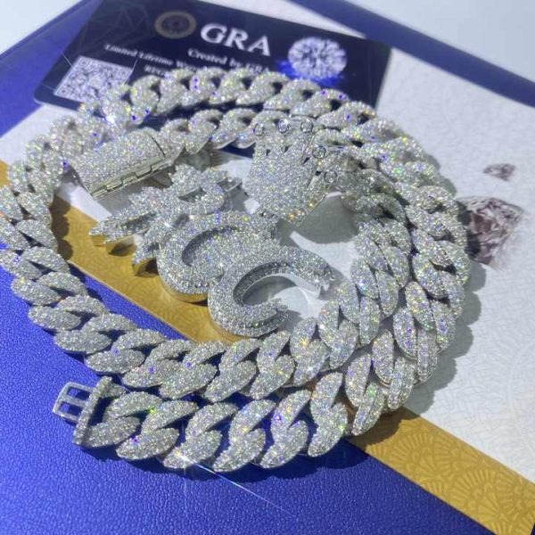 Iced Out Cuban Link Chain Hip Hop 925 Silver Micro Pave Lab Diamond Custom Moissanite Letter Pendant