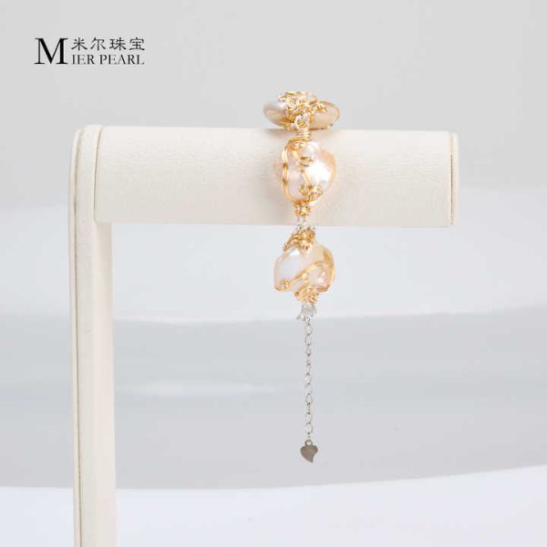 New Product Natural Freshwater White Baroque Pearl Bracelet Golden Winding Hand Wound Wire Bracelet
