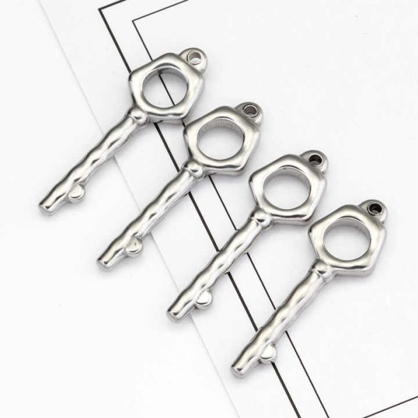 Hot Sale 18K PVD Stainless Steel Pendant Women Men Unique Shape Lock Charms for DIY Necklace and Bracelet