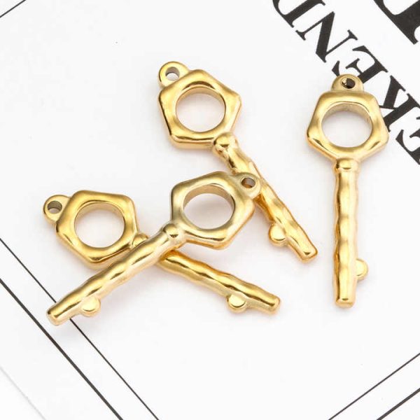 Hot Sale 18K PVD Stainless Steel Pendant Women Men Unique Shape Lock Charms for DIY Necklace and Bracelet