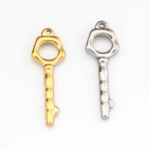 Hot Sale 18K PVD Stainless Steel Pendant Women Men Unique Shape Lock Charms for DIY Necklace and Bracelet