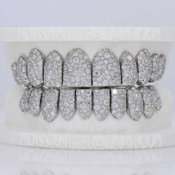 Mosaic/Snow VVS Moissanite Diamond gold silver and Silver Grillz Fine Pendants & Charms Style up and Fashionable