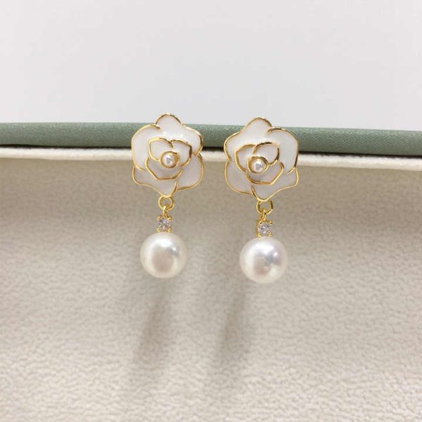Various Styles Natural Pearl Stud Earrings 18K Gold S925 Sterling Silver Anti-Allergy Needle Seashells Fashion Drop Earrings