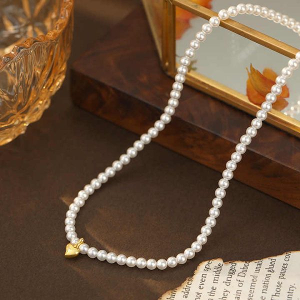 Dropshipping Gift CJH Silver Gift Jewelry Pearl Necklace for Women Xia Simple Heart Shaped Small Gold Bean Retro Clavicle Chain