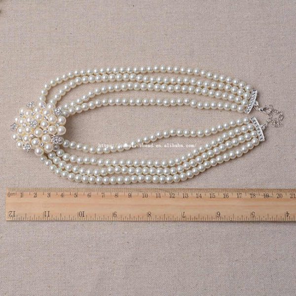 2025 Hot Sale Silver Plated Metal Flower Pearl Necklace and Earrings Set Fashion Bridal Jewelry with Elegant in Style