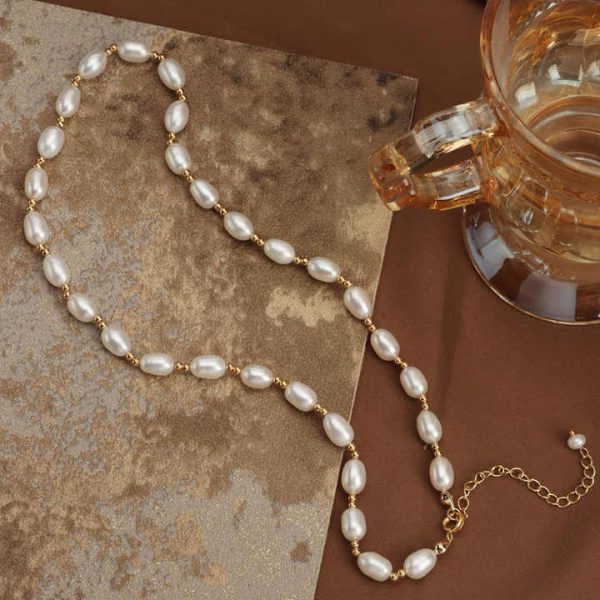 Hot Selling Trendy Water Drop Shape Pearl Necklace Retro New Design 18K Gold Baroque Pearl Necklace Jewelry