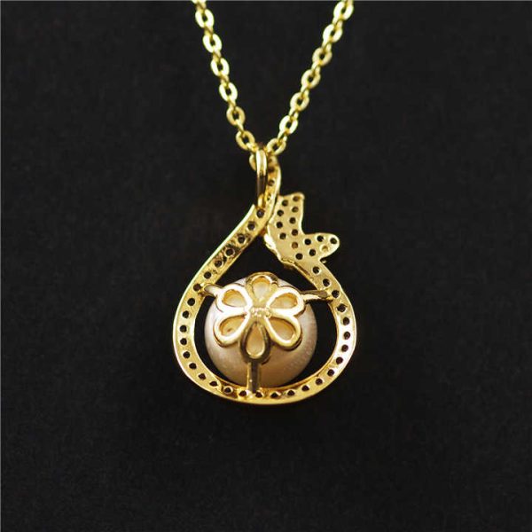 Compact Best Price Custom Vintage Pearl Rhinestone Pendant