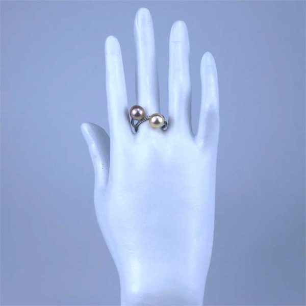 Customized Wholesale Minimalist 925 Sterling Silver Pearl Finger Rings for Girls Elegant Round Freshwater Pearl Ring