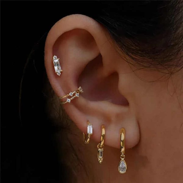Dropshipping 925 Silver Jewelry Wholesale 925 Sterling Silver Minimalist Small Zircon Stud Earrings Gold Plated Earrings Women