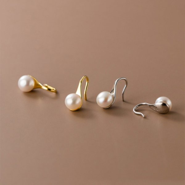 925 Sterling Silver Unique Design Natural Pearl Stud Earrings for Women Korean Style Fashionable Ear Hook Jewelry for Gift