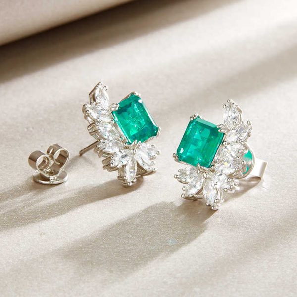Luxury Elegant Petal Stud Earrings Fashion Sterling Silver Earrings Lady Blue Cubic Zirconia Unique Earrings Fine Jewelry