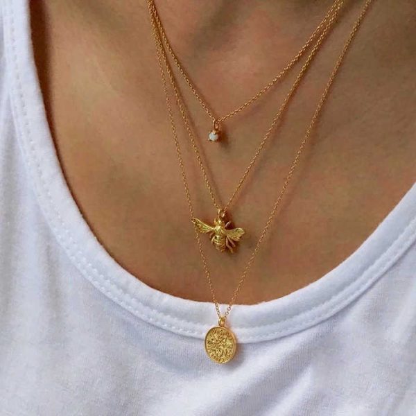 Fine Silver 925 Necklace for Women Fashion Gold Plated with SYn. Little Opal Charm Butterfly Shape Chain Jewelry