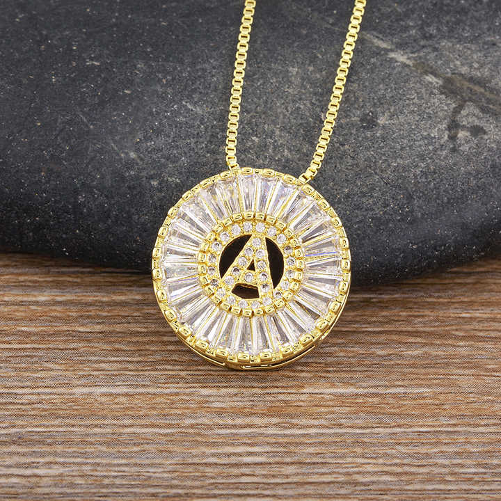 Luxury Round Shape A-Z 26 Initial Letter Crystal Copper Cubic Zircon Necklace Gold Color Pendant Jewelry Women Party Gift