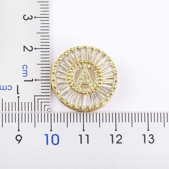 Luxury Round Shape A-Z 26 Initial Letter Crystal Copper Cubic Zircon Necklace Gold Color Pendant Jewelry Women Party Gift