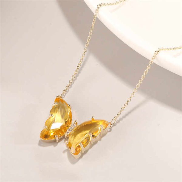 SP Korea Fashion Jewelry Glass Crystal Butterfly Necklaces Gold Chain Butterfly Pendants Sweet Jewelry for Girl