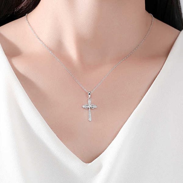Christian Catholicism 14k Gold Silver 925 Pendant Cross Shape Necklace Adjustable Length Charm Crystal Jewelry for Men Women