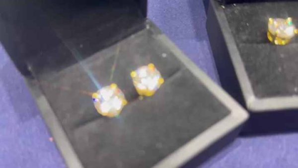 Customizable 925 Sterling Silver Moissanite Hip Hop Stud Earrings with Ice Out Design and 14K/18K Gold Plating