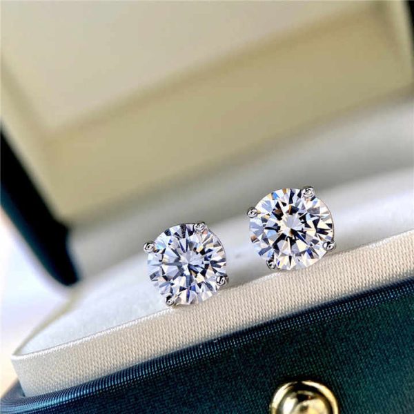 18k White Gold S925 Pure Silver Classic Four Claw Moissanite Jewelry Earrings For Women, Diamond High Drag For Men And Women