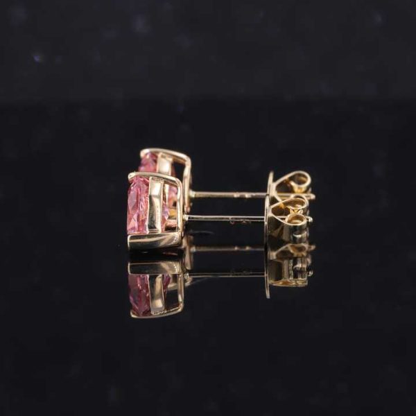 14k Yellow Gold Heart Shape Size 6*6mm Moissanite Lab Sapphaire Emerald Ruby Fancy Color Earring