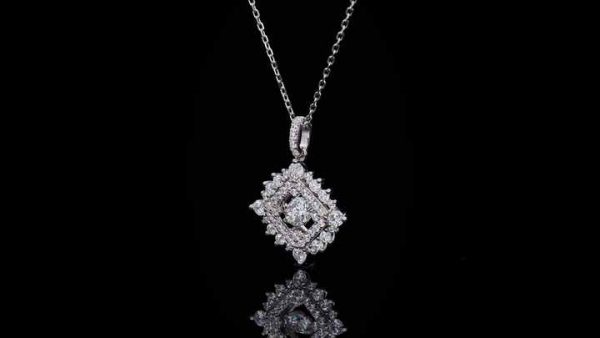 0.5 Carat D Grade Moissanite Rhodium Plated 925 Sterling Silver Pendant for Women Engagement Luxury Trendy Charm Jewelry