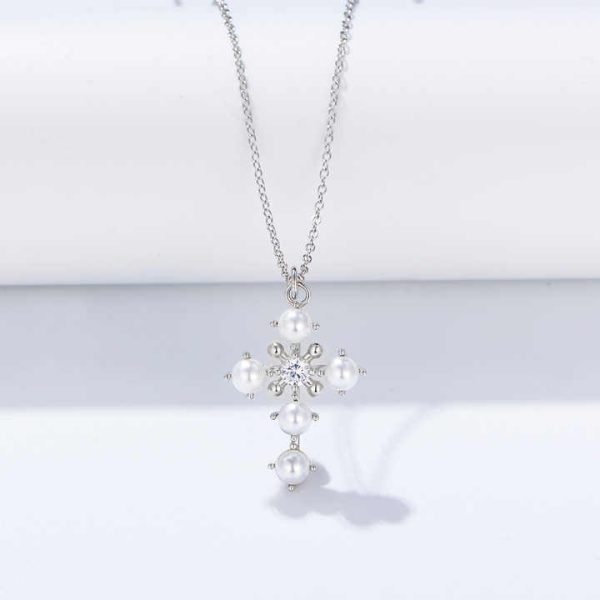 Custom Wholesale Trendy Zircon Sterling Silver Chain 14k Gold Plated Fresh Water Baroque Pearl Jesus Cross Pendant Necklace